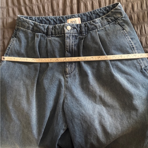 Super cute BDG Grandpa Jeans! - Picture 4 of 14